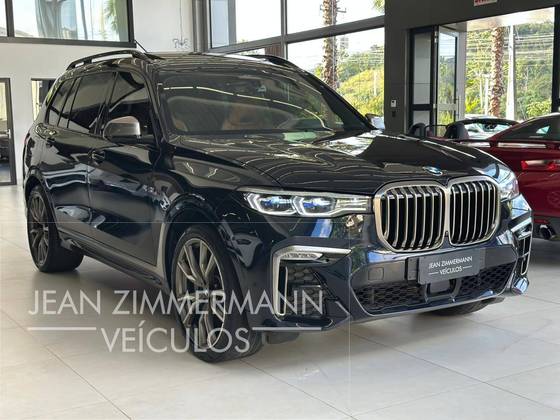 BMW X7 4.4 V8 GASOLINA M50i STEPTRONIC BMW X7 4.4 V8 GASOLINA M50i STEPTRONIC